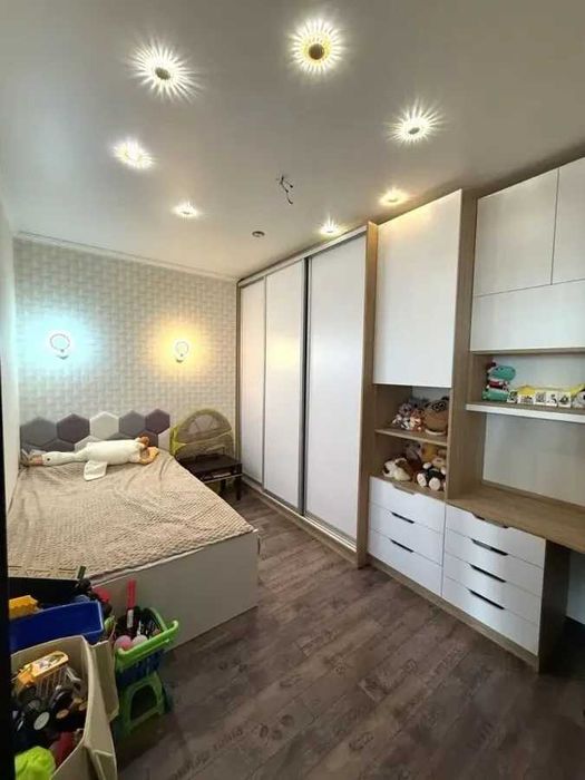 Дава се под наем Двустаен апартамент в София, Център - 56 кв.м за 377.4 € - Снимка #4