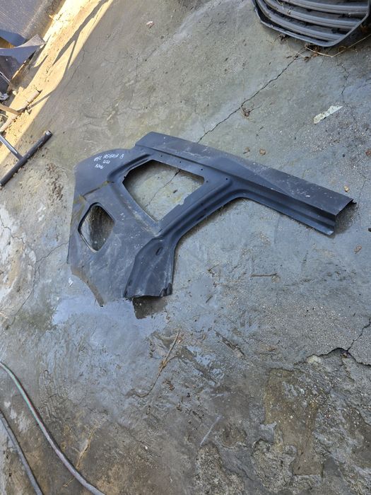 Opel Insignia B kombi 2020 заден десен панел калник