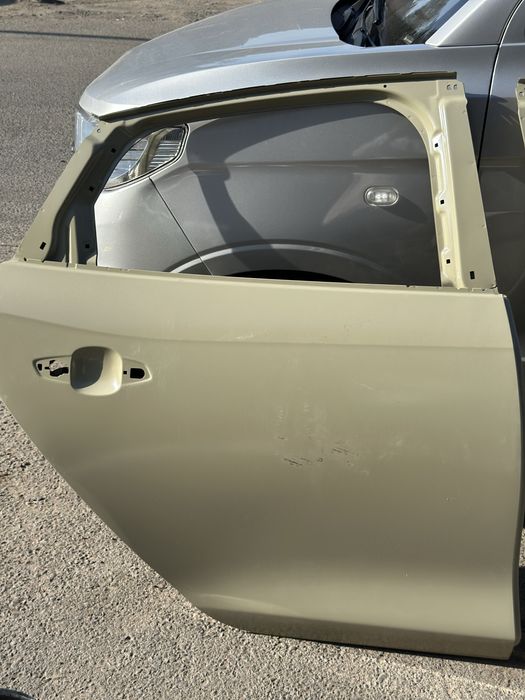 BYD Seal 05 дверь оригиналь