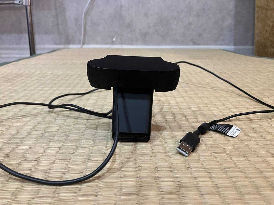 Продам Веб камеру Logitech C920 и С922