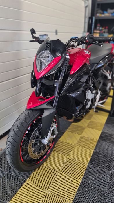 Mv Agusta Rivale 800