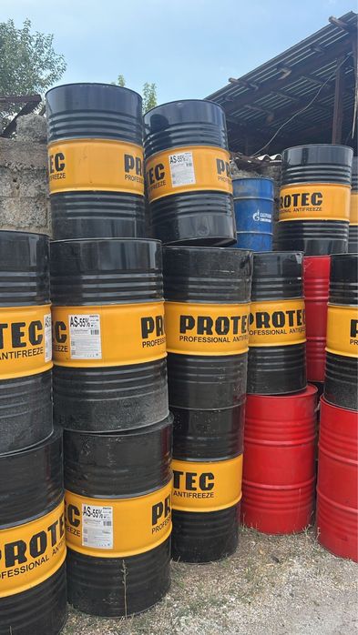 Бочки 200 л, в идеальном состоянии