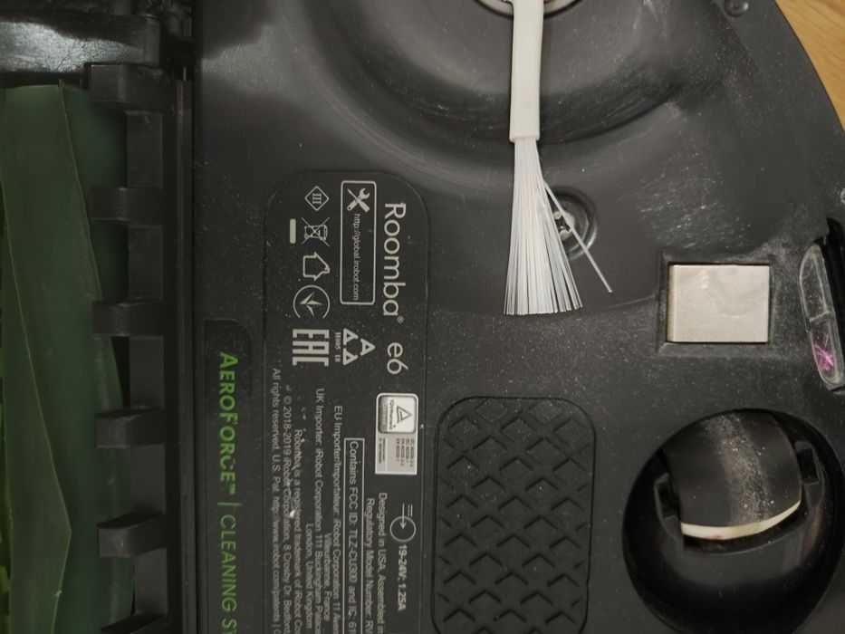 Aspirator robot Roomba e6