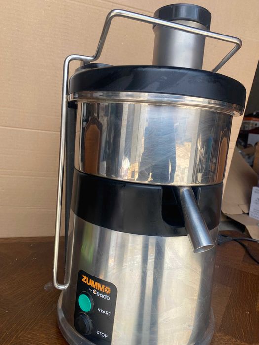 Професионална Фреш машина Z22 за плодове и зеленчуци