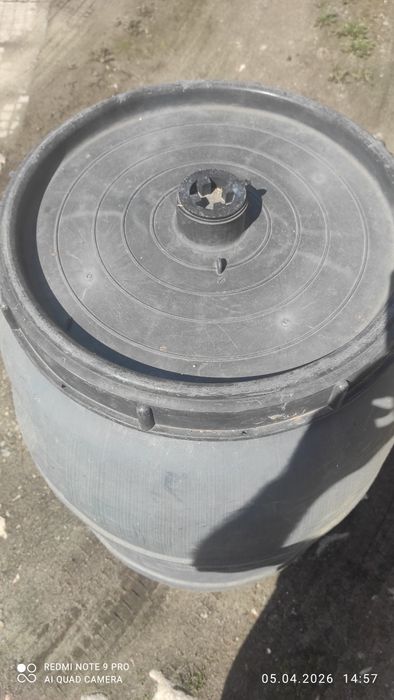 Бидони 200 литрови