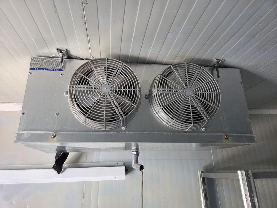 Agregat camera frigorifica sau congelare, usa frig, Frigider, Masa rece 2,3 usi blat inox,