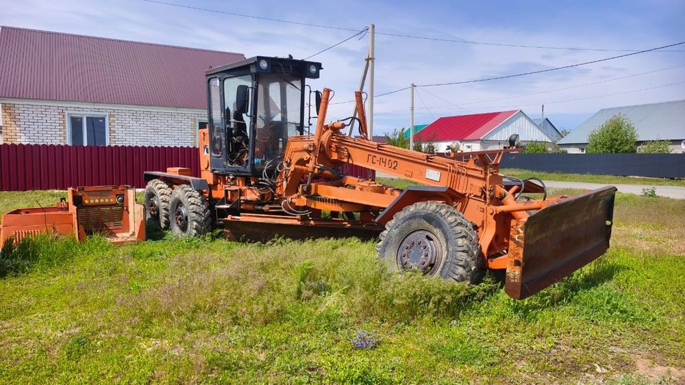 Продам авто грейдер