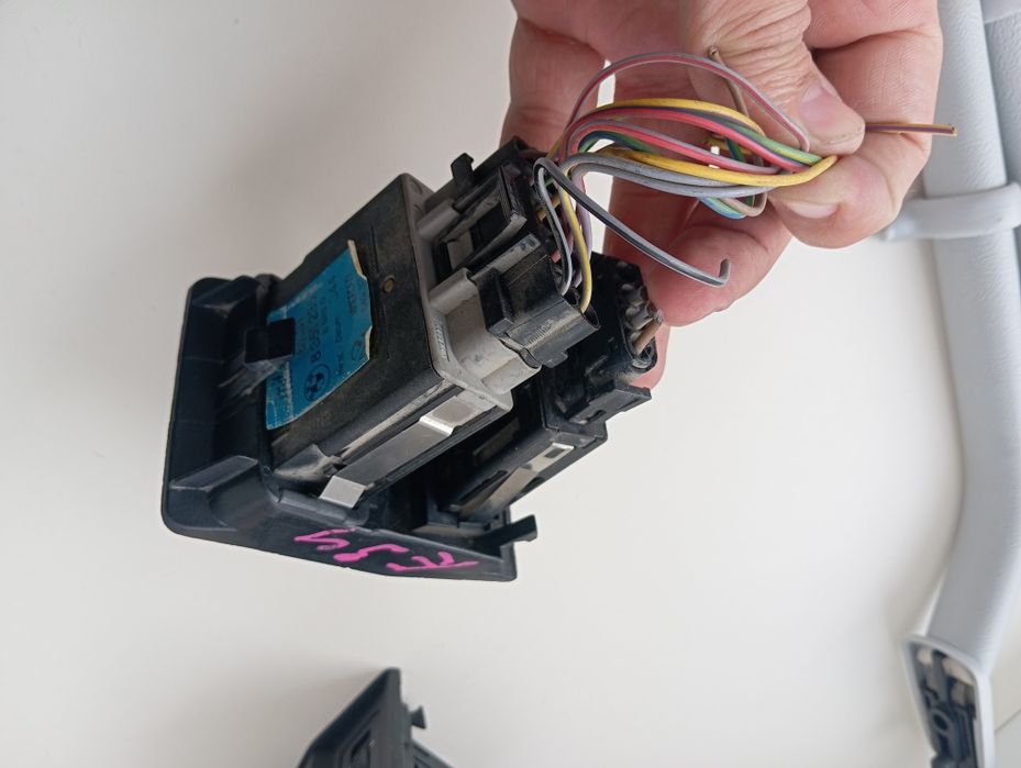 Включатель фар и туманнок BMW E34