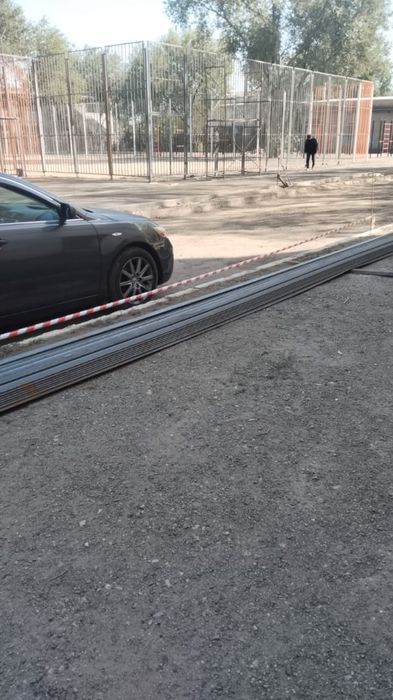 Труба профильная  угольник.