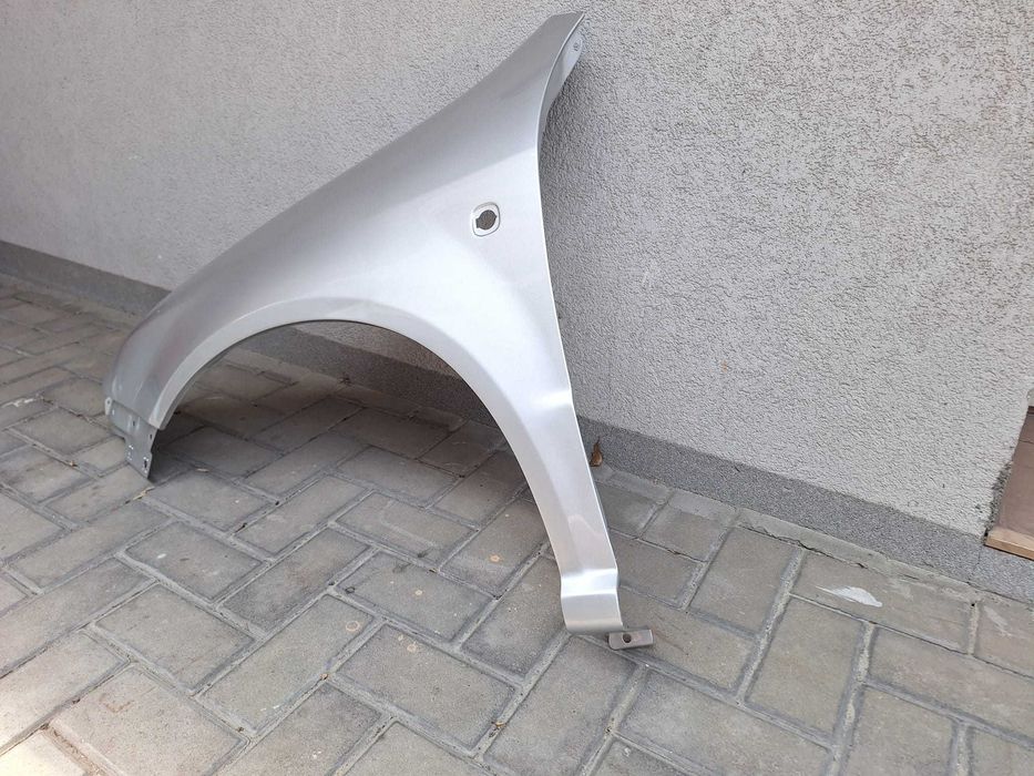 Aripa Fata Stanga Skoda Fabia 1 I An 1999-2007 Vopsita Gri Deschis