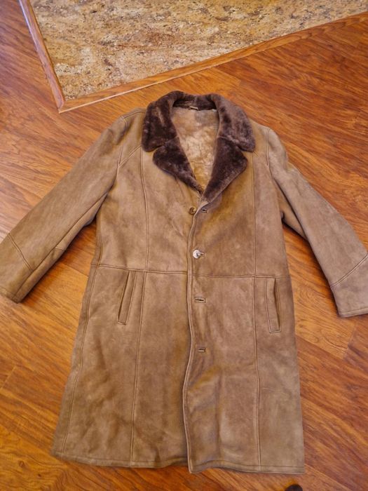Мъжки кожух агнешка кожа чисто нов
