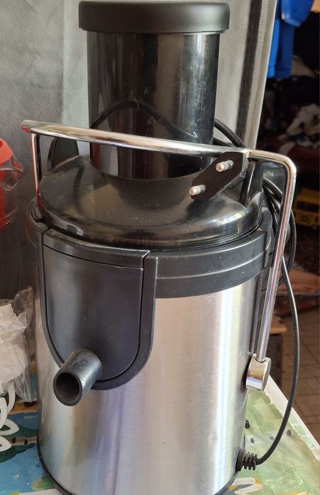 Соковыжималка...