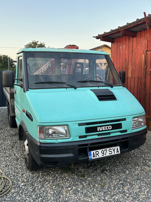 Iveco daily cu macara
