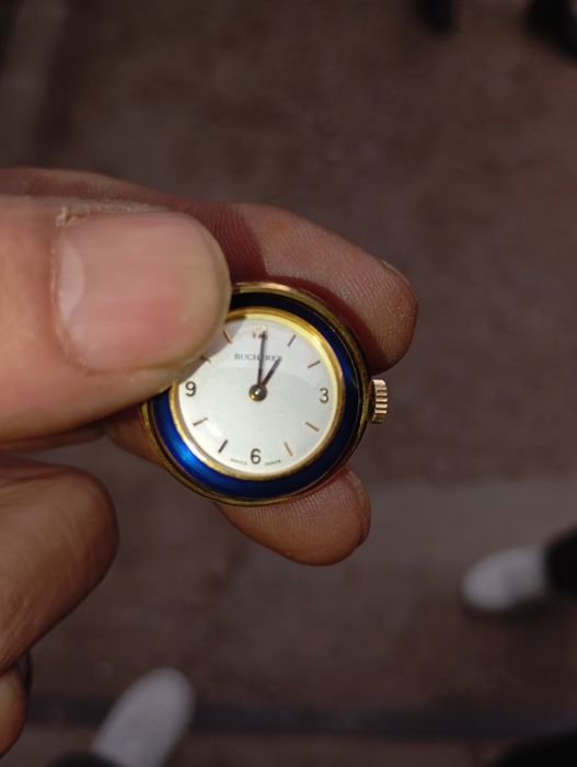 Продам кулон чясы Швейцария