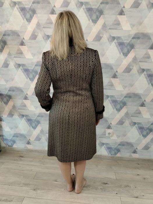 Пальто женское элегантное