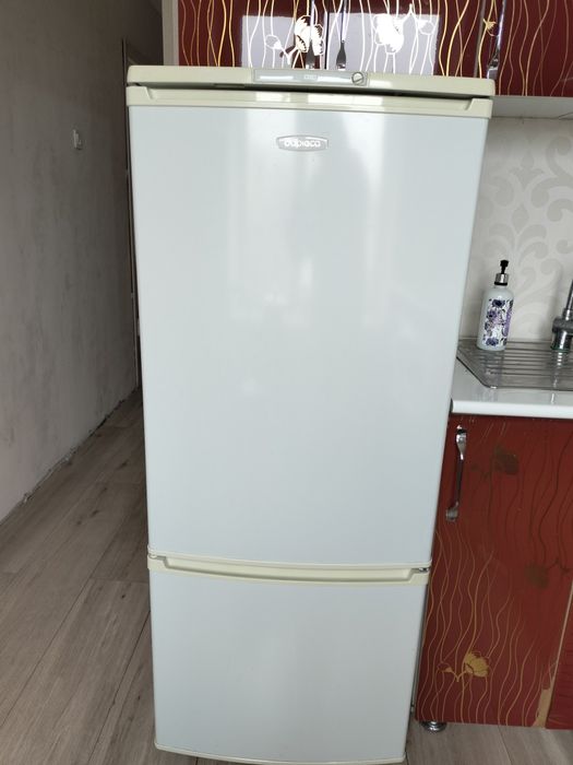 Холодильник Бирюса