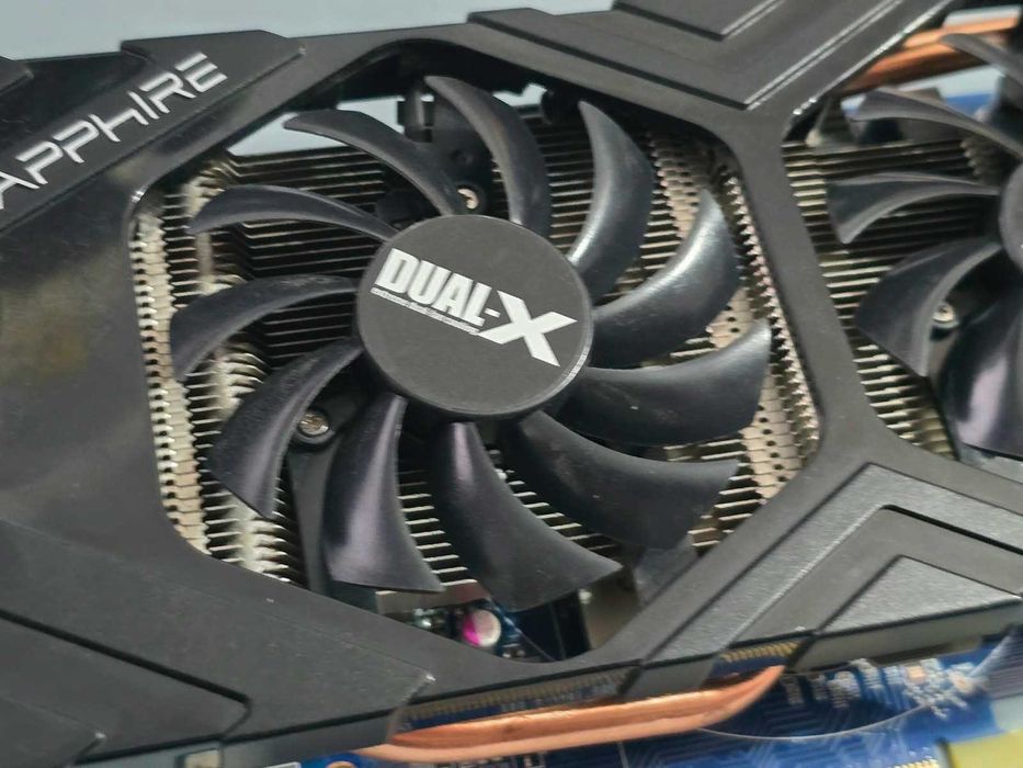 Placa video Sapphire Radeon HD 7850 Dual-X OC Edition 1GB GDDR5 256-bit