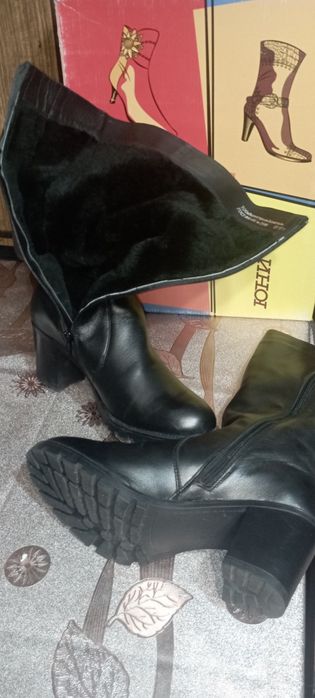 Зимние сапоги,39размер