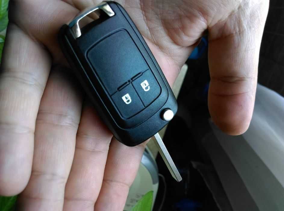 Carcasa cheie OPEL Insignia /Astra J  - 2 sau 3 butoane tip briceag