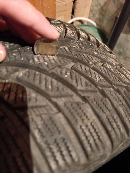 Зимни гуми   "Hankang"  245/45/18