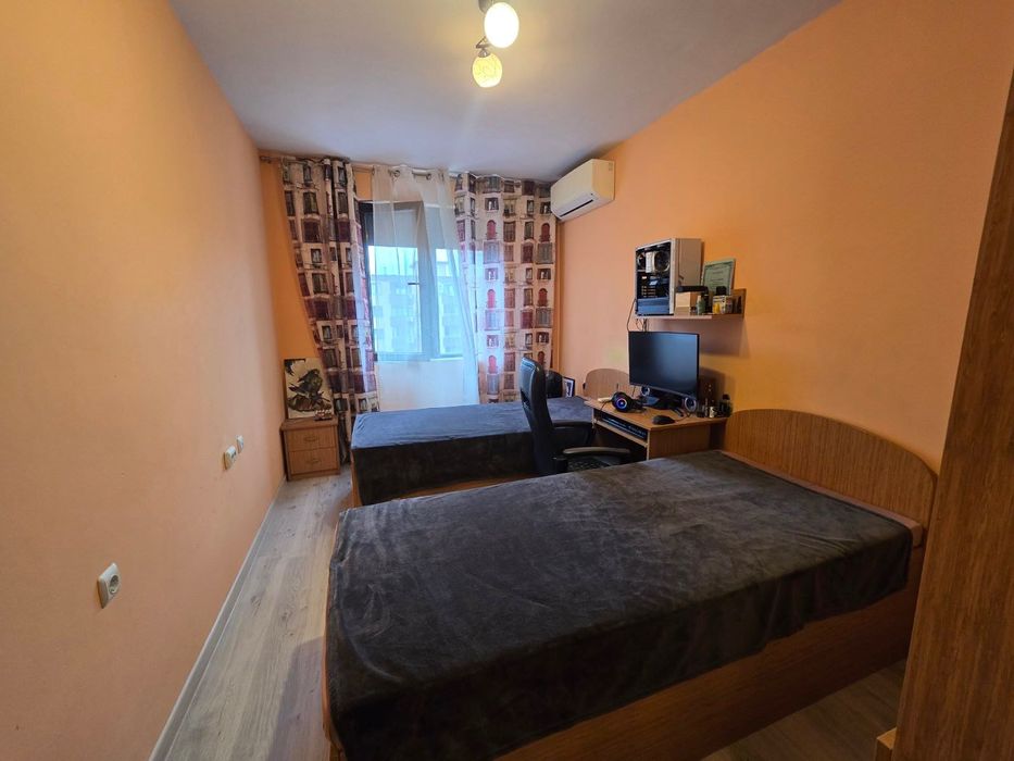 Продава се Тристаен апартамент в Пловдив, Старият град - 72 кв.м за 1903 €/кв.м - Снимка #5