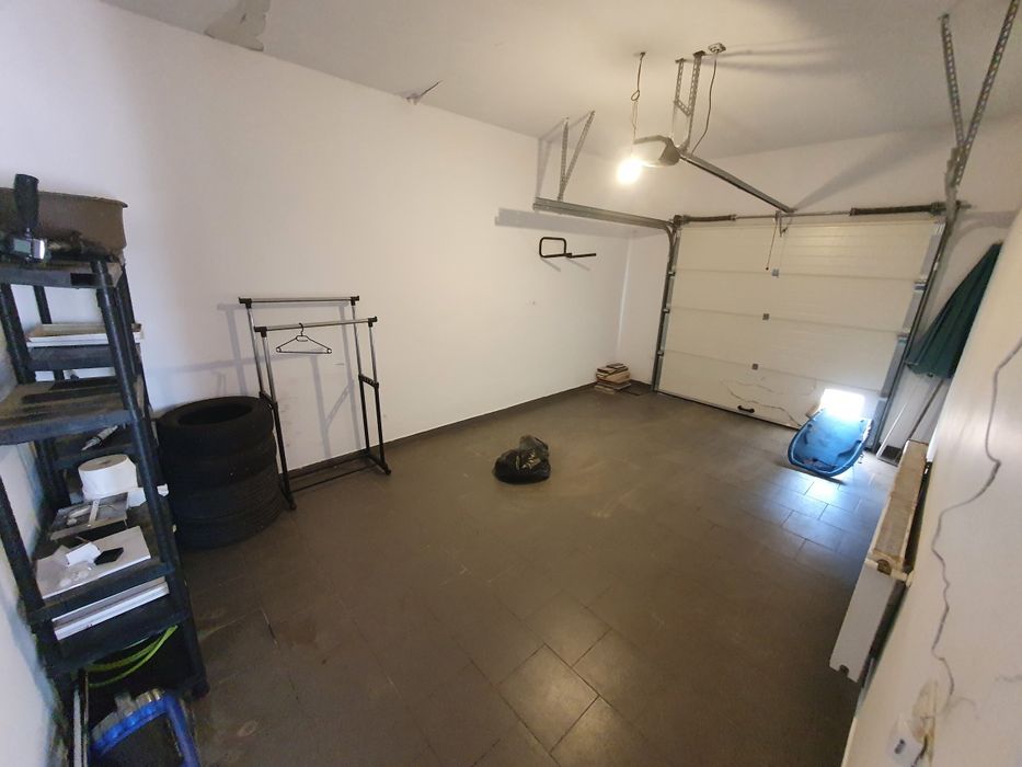 Proprietar inchiriez casa Dumbravita, apropiere Decathlon
