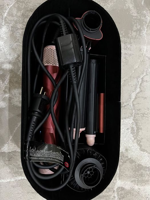 Dyson Airwrap мультистайлер ,1:1 оригинал ,много насадок