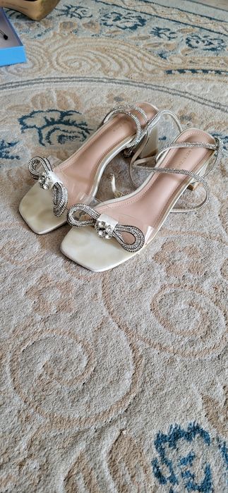 Босоножки , каблук удобный