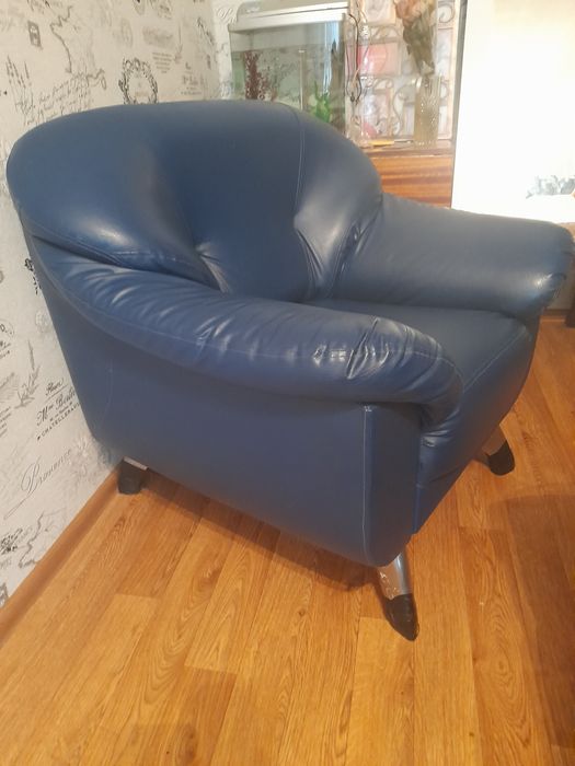 Кресло,очень мягкое