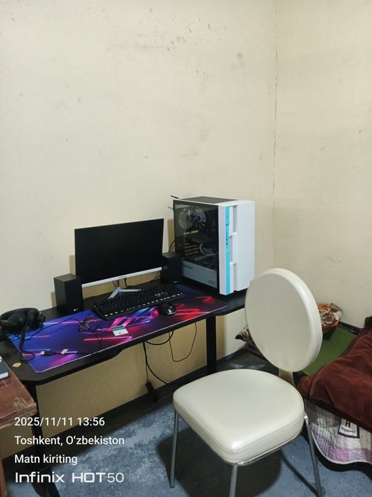 Kapyutr , stol ,stul ,manablok,