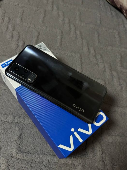 Продам vivo y31 в отличном состоянии
