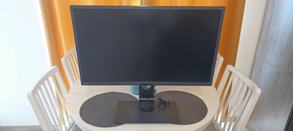 Monitor BenQ - PD3200