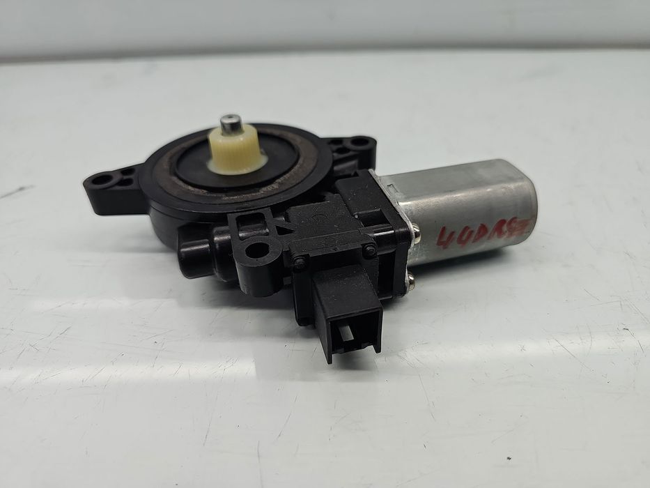 Motoras geam dreapta spate Mazda CX-5 (KE) [Fabr 2011-2016] D6515858X