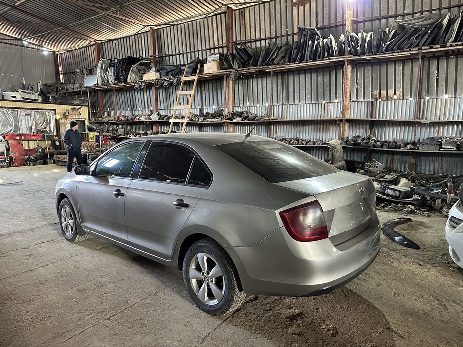 Разбор шкода Рапид 1.6 механика