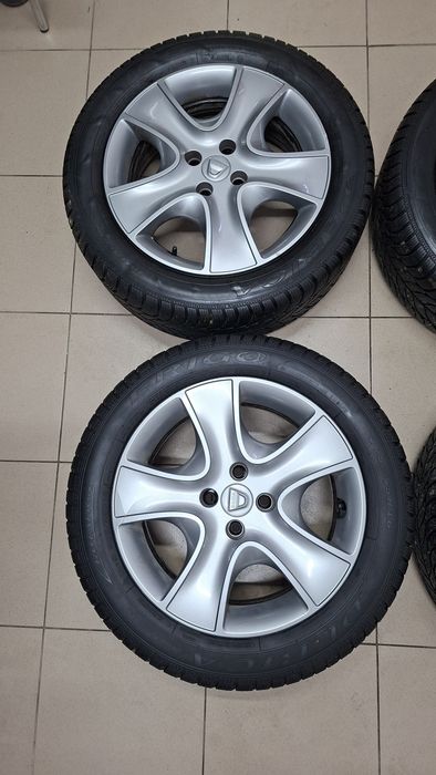 Set 4 roti structurale originale Dacia Logan Sandero Stepway cu 205. 55 R16 M+S
