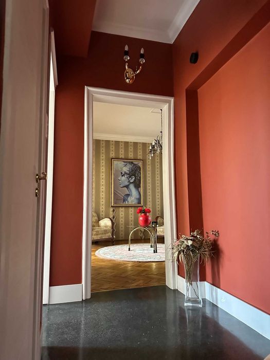 Дава се под наем Тристаен апартамент в София, Център - 100 кв.м за 847.62 € - Снимка #8