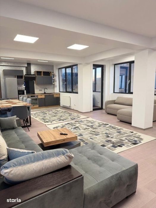 Apartament 2 Camere Decomandat Zona Garii