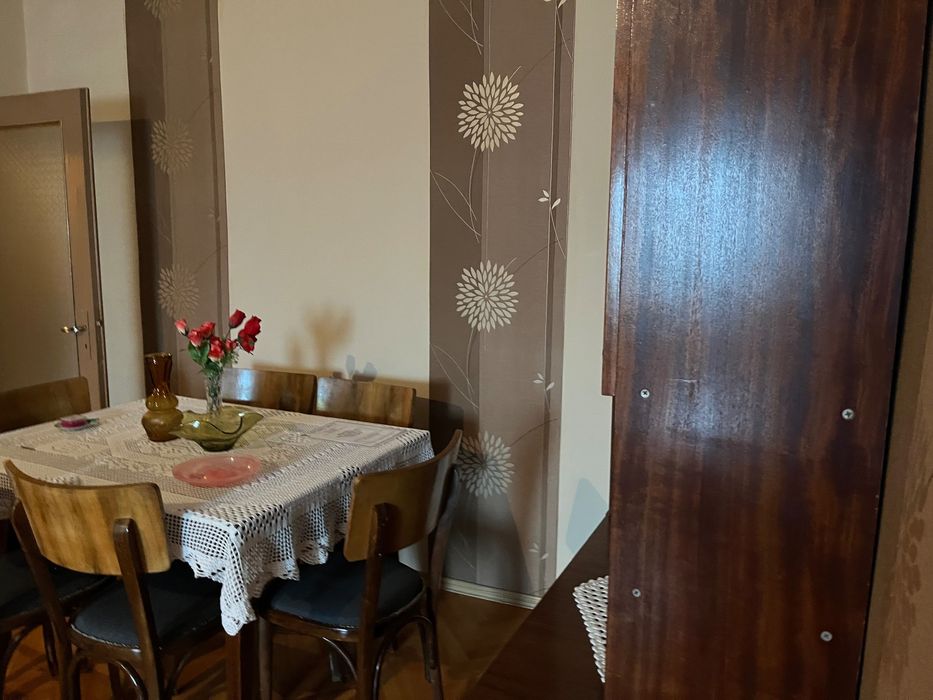 Продава се Тристаен апартамент в Благоевград, Идеален център - 81 кв.м за 1544 €/кв.м - Снимка #2