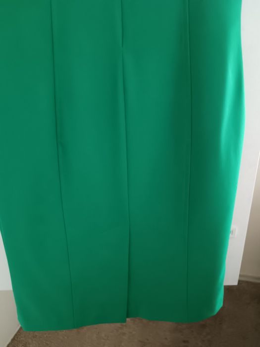 Рокля със сако.Може и поотделно.