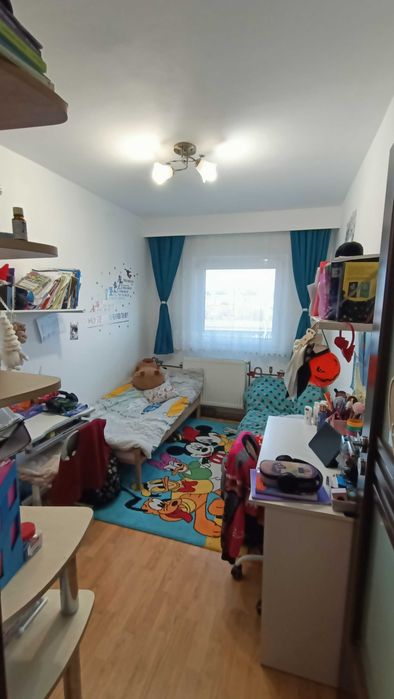 Apartament 3 camere, Alexandru-piata, etaj 4/4
