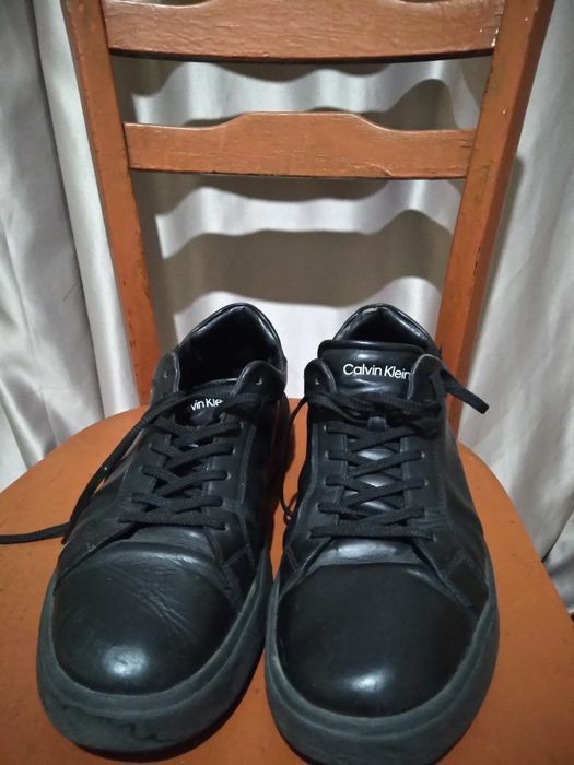 Продам кроссовки и обувь  мужские недорого