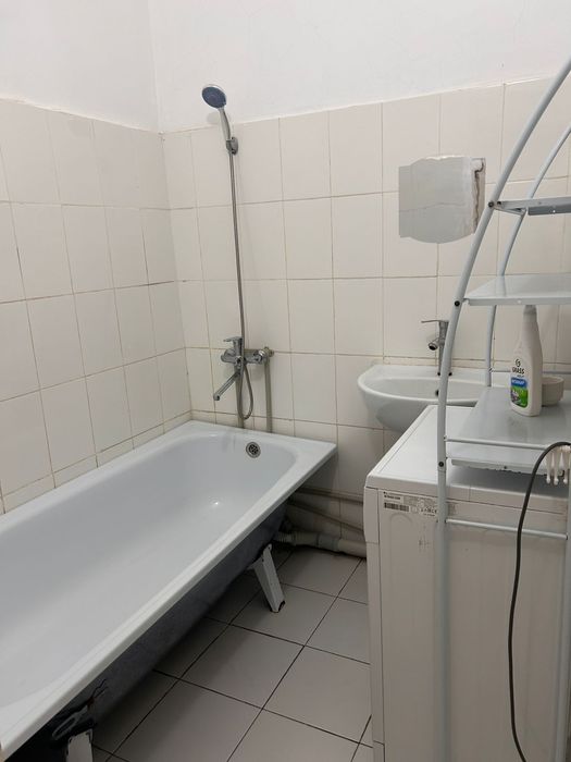 Леви Берег 3 Бөлме 3 этаж Жалға беріледі