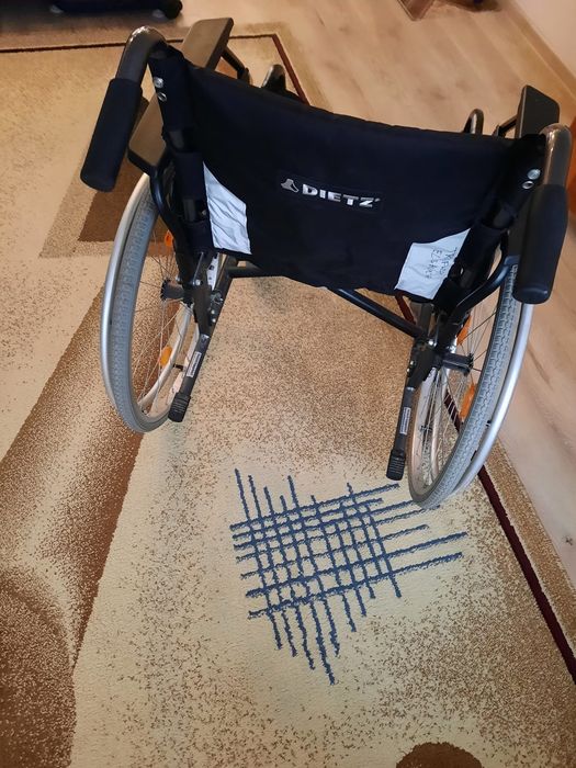 Scaun handicap+ cadru + baston