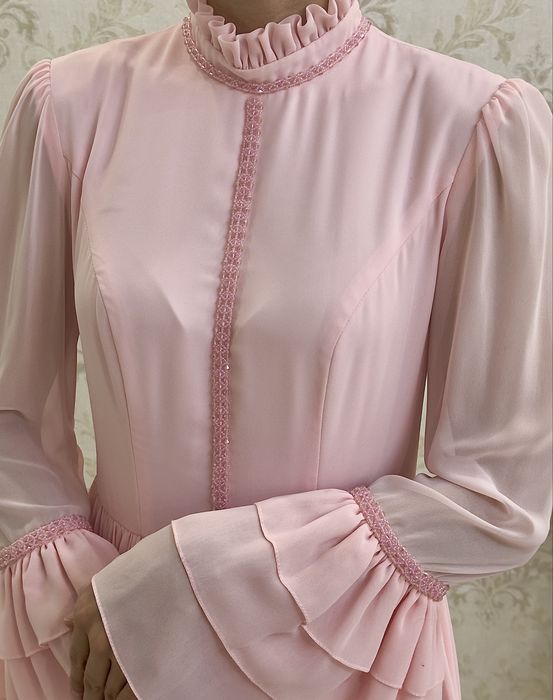 Платье от Нур-Шах