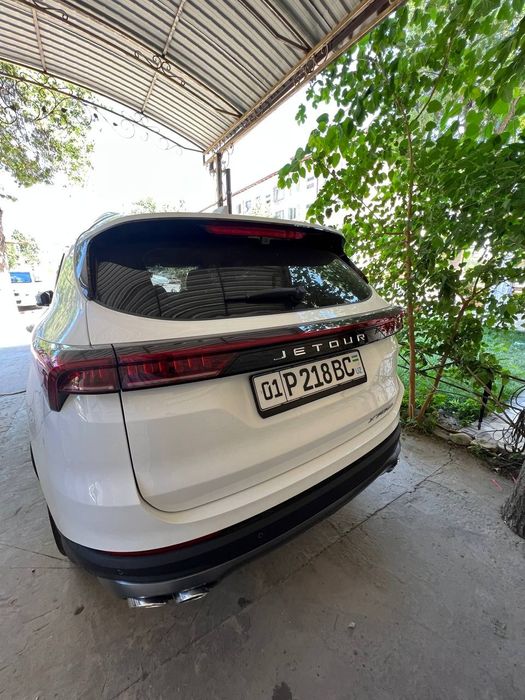 Jetour x 7  1.6.turbo