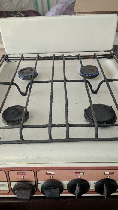 Продаем Газ Плиту