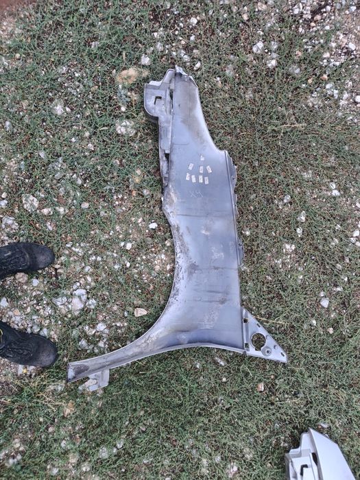 Предна и задна  броня,калници  Ситроен с8