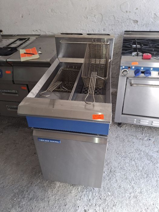 Фритюрник професионален на газ BLUE SEAL