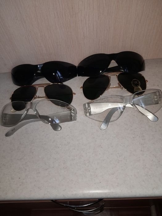 Продам солнцезащитные очки