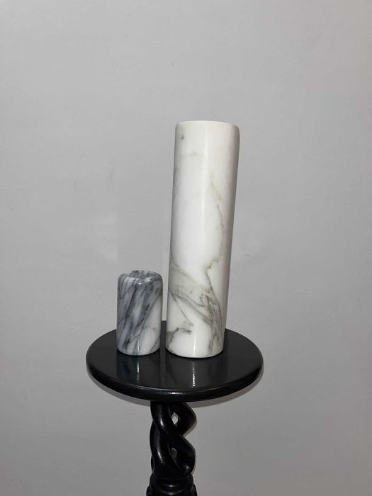 Set 2 piese din marmura de Carrara ITALIA mare bibelou bibelouri figurina ieftine